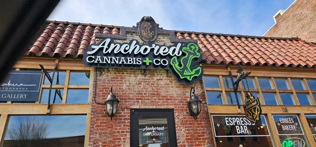 KT's Boutique & Gifts