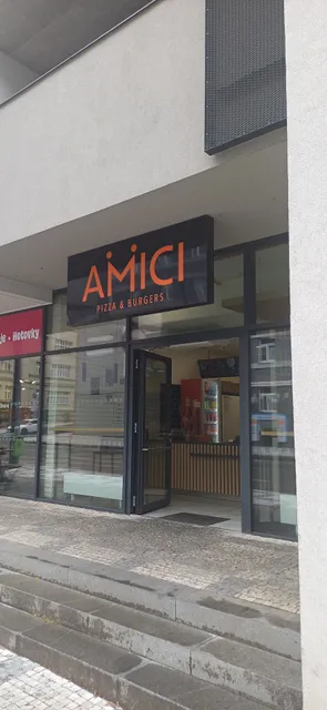 Amici Pizza & Burgers (Nusle)