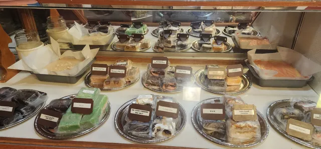 Midwest Gift & Fudge House