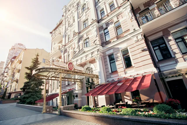 Opera Hotel Kyiv
