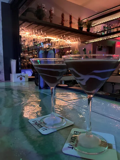 Ciao Bella NSB Italian Restaurant - Pizzeria, Seafood, Steak, Martini and Wine Bar