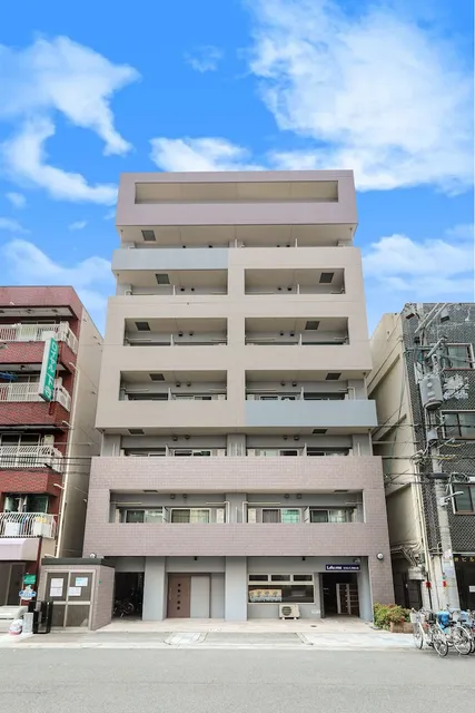 Ocean Nipponbashi Higashi