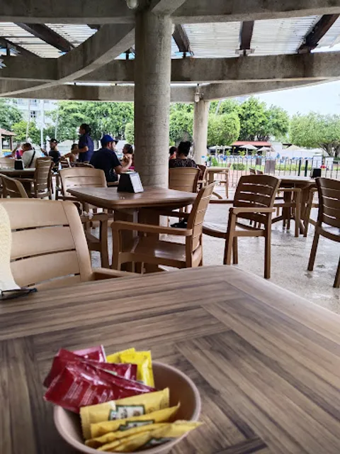 Restaurante caracol, Vamar