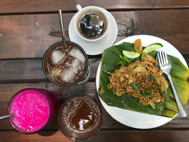 Simple Plant Vegan Kitchen & Artspace.