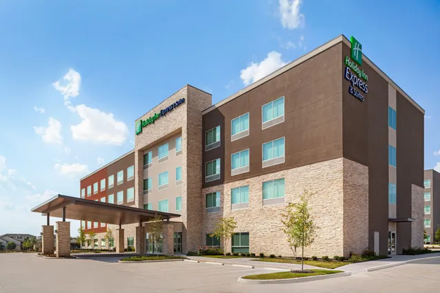 Holiday Inn Express & Suites Austin North - Pflugerville by IHG