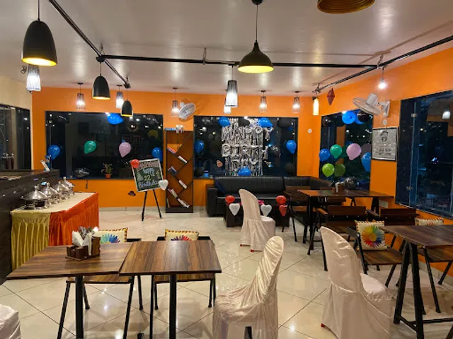 The Backbencherz- Cafe And Restaurant