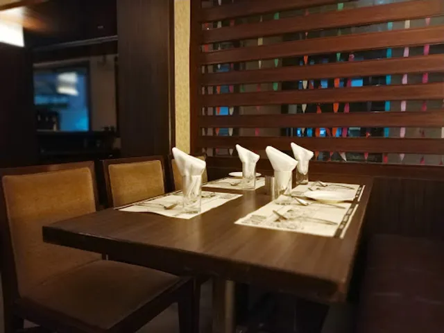 Savor Family Resto Bar