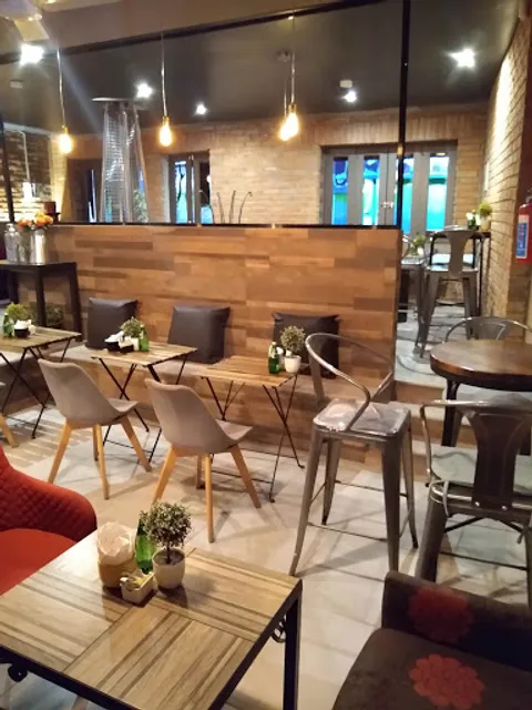 El Encanto Cafe Naranjos