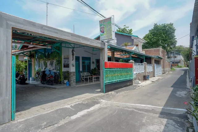 Capital O 92929 Hotel New Tirta Kencana Syariah