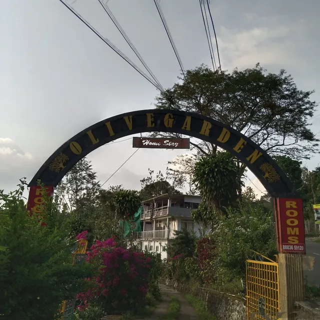 Olive Garden Homestay - Homestay Valaparai, Sholayar Home Stay, Malakkappara Homestay, Homestay Near Sholayar Dam