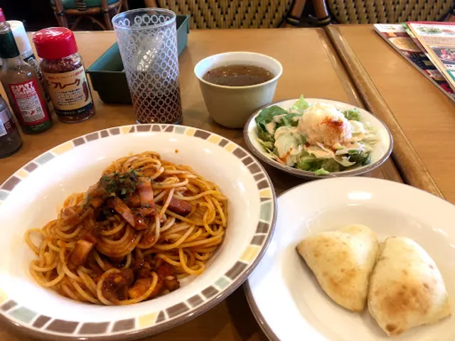 Saizeriya Tama center eki maeten