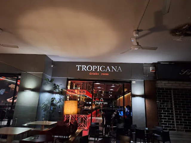 TROPICANA drinks room