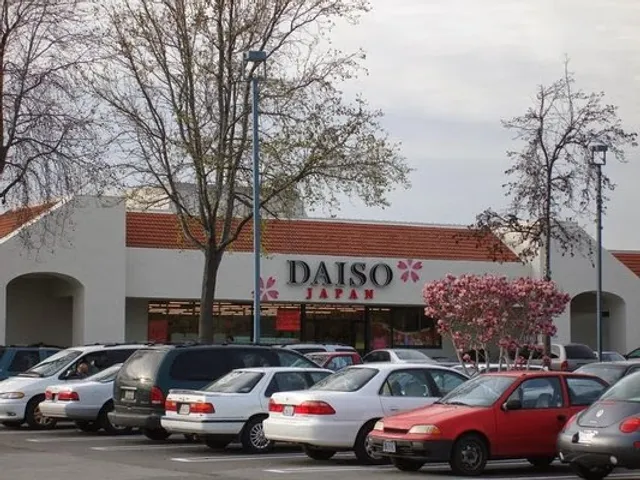 Daiso - Japanese Household Goods