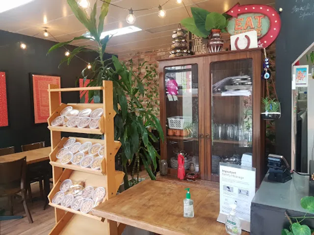 Runaway Multicultural Cuisine (Indian Takeaway/Dine In)