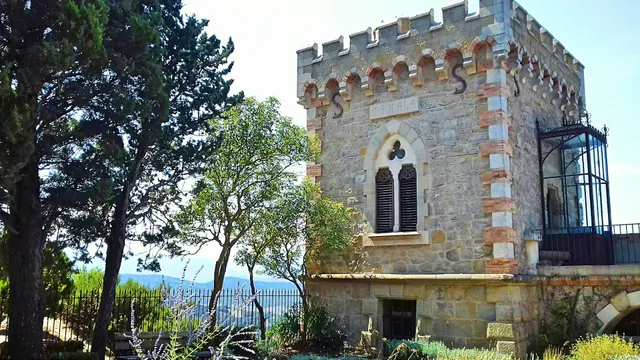 Rennes Le Chateau Apartments