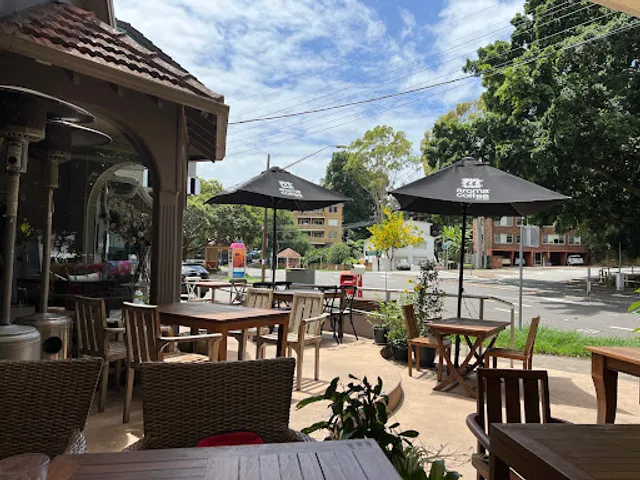 Limelight Cafe & Restaurant