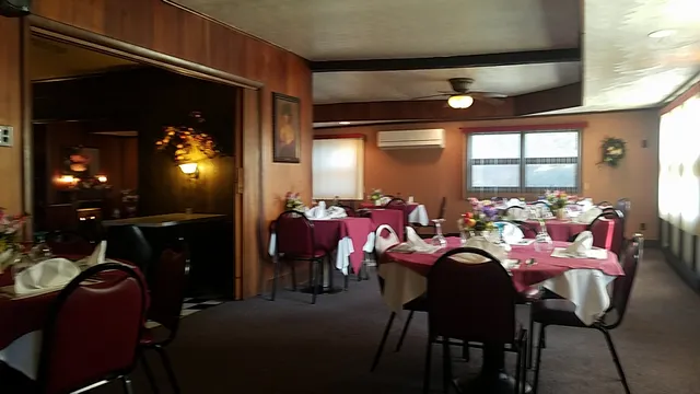 Crystal Pines Restaurant