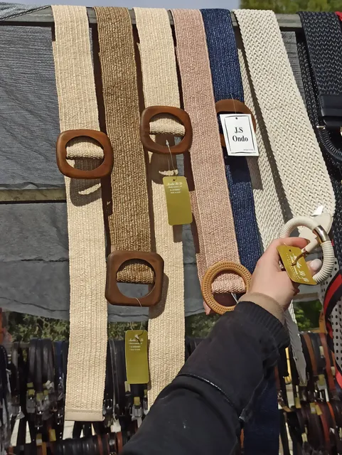 Mercadillo Domingo Olias Del Rey