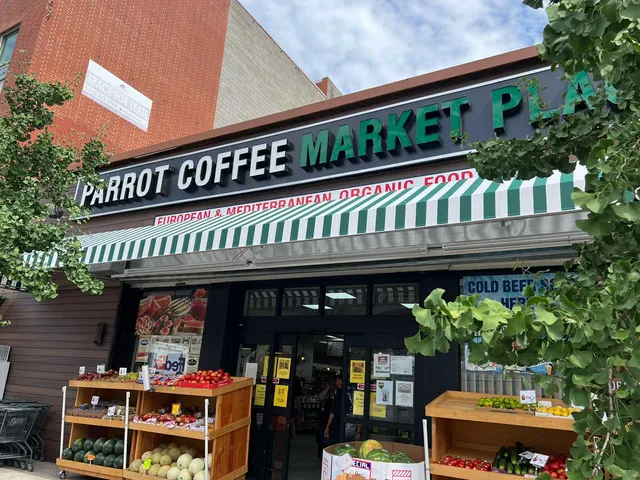 Parrot Coffee Market Place 2