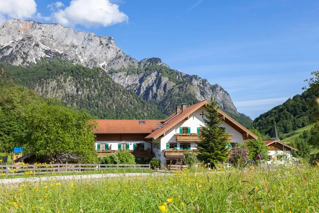 Gästehaus Ferienwohnungen Pfeffererlehen
