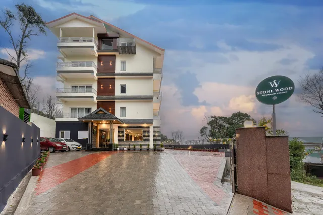 Stone Wood Hotel Dharamshala