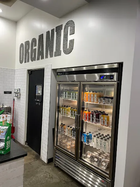 Extract Juicery Organic Cafe