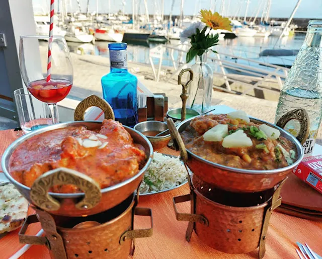 Restaurante Mumbai Masala Puerto Calero