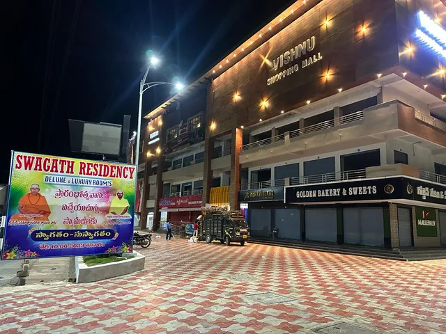 Swagath Residency ( Deluxe & Luxury Rooms)