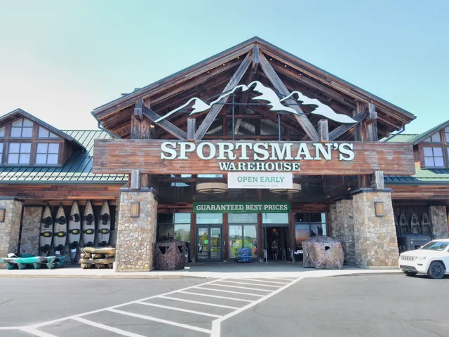 Sportsman's Warehouse