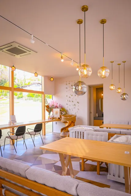 小型犬専用リゾートドッグラン&カフェ izuilu