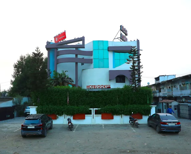 Hotel Gokul