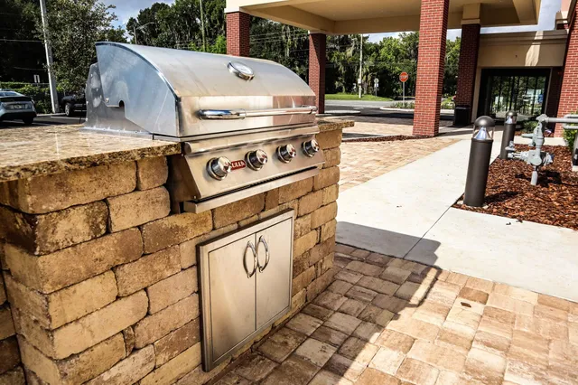 Comfort Suites Gainesville Near University