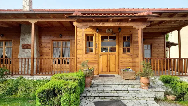 Το Ξύλινο Σαλέ