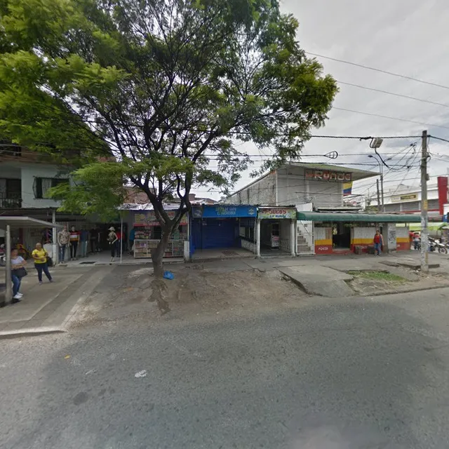 "Mira ve... La Negra"