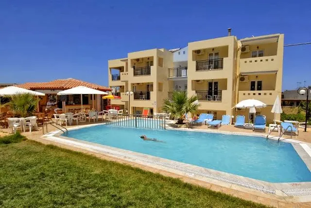 Sunshine Studios & Apartments