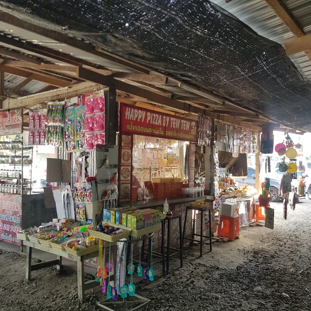 Dinosaur Ruam Suk Market