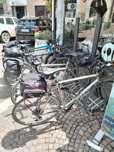 L'Angolo Della Pizza