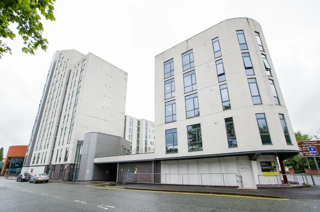 Grafton Street - Sanctuary Students