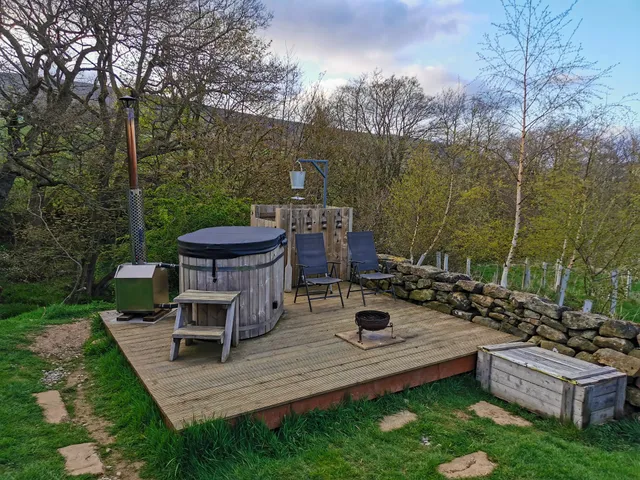 Stonebeck Gate Farm.