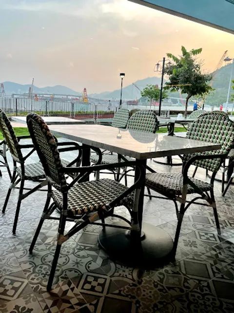 Bacaba Restaurant & Bar (TKO)