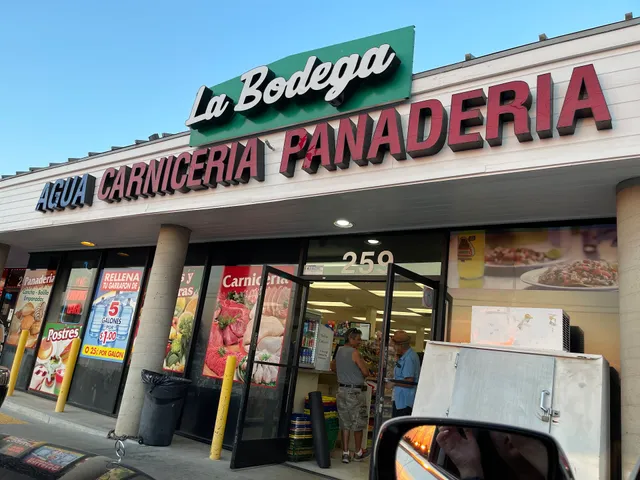 La Bodega Market