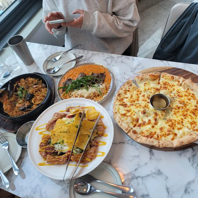 라라코스트 죽전점