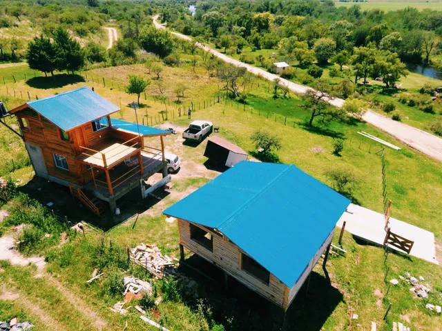 COMPLEJO AMANECERES DE SAN ISIDRO CABAÑAS