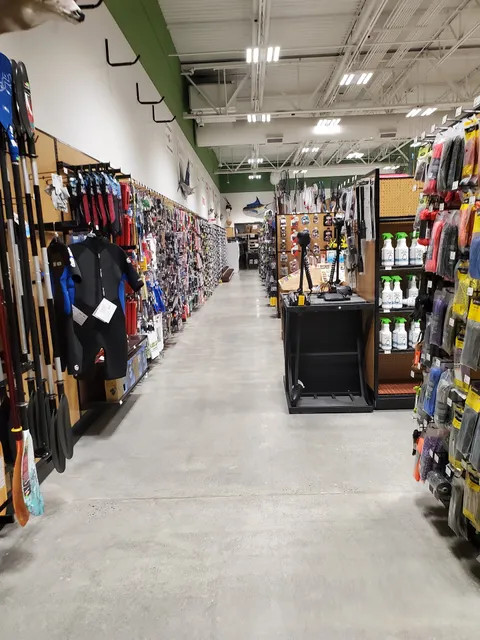 Sportsman's Warehouse