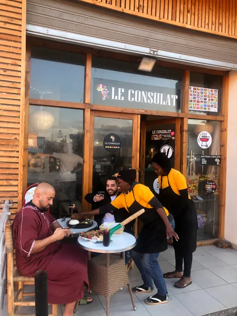 Le Consulat" Restaurant Africain"