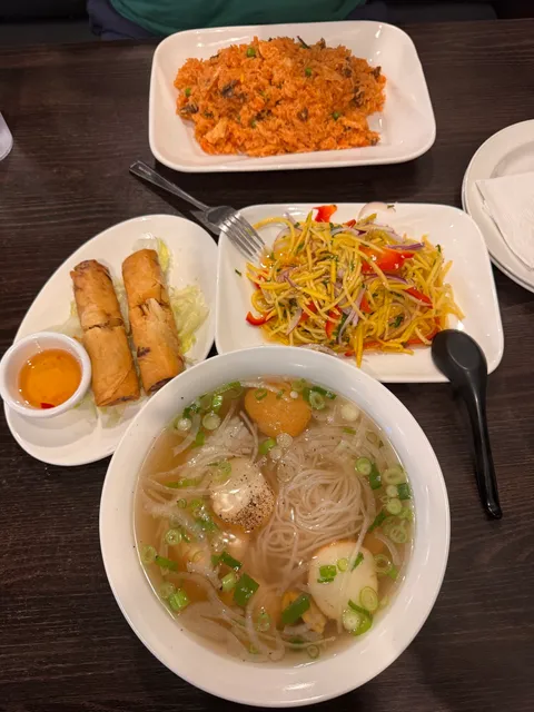 Pho Viet T&T