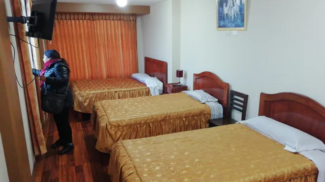 HOSTAL MIRADOR KORICHASCA