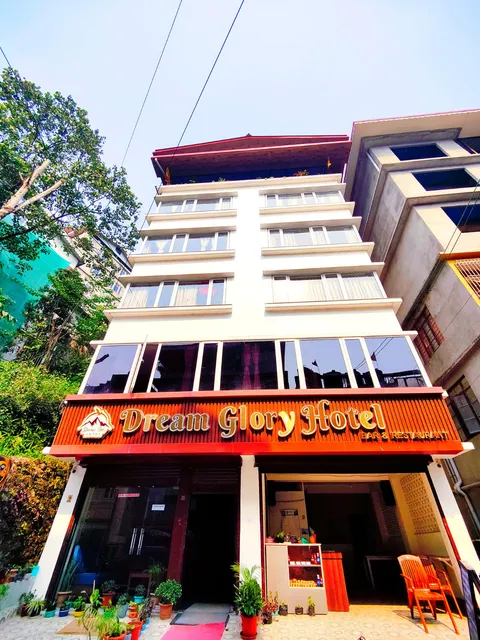 Dream Glory Hotel