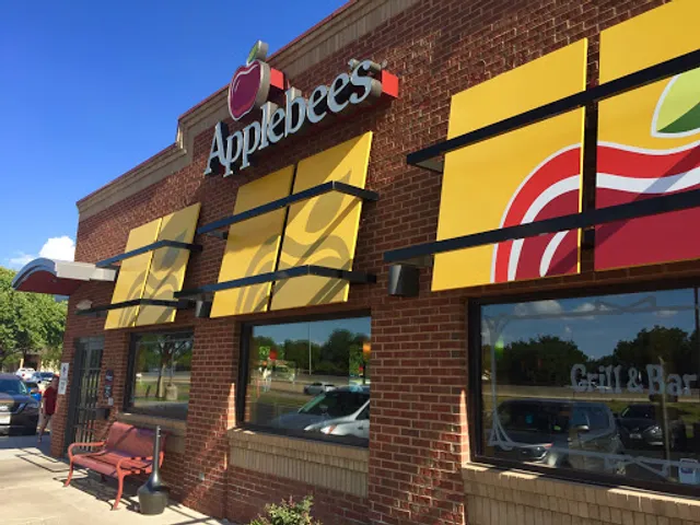 Applebee's Grill + Bar