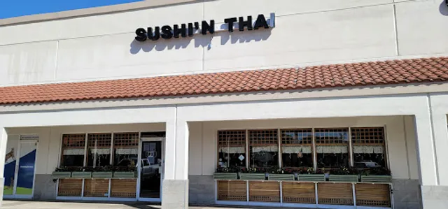 Sushi 'n Thai